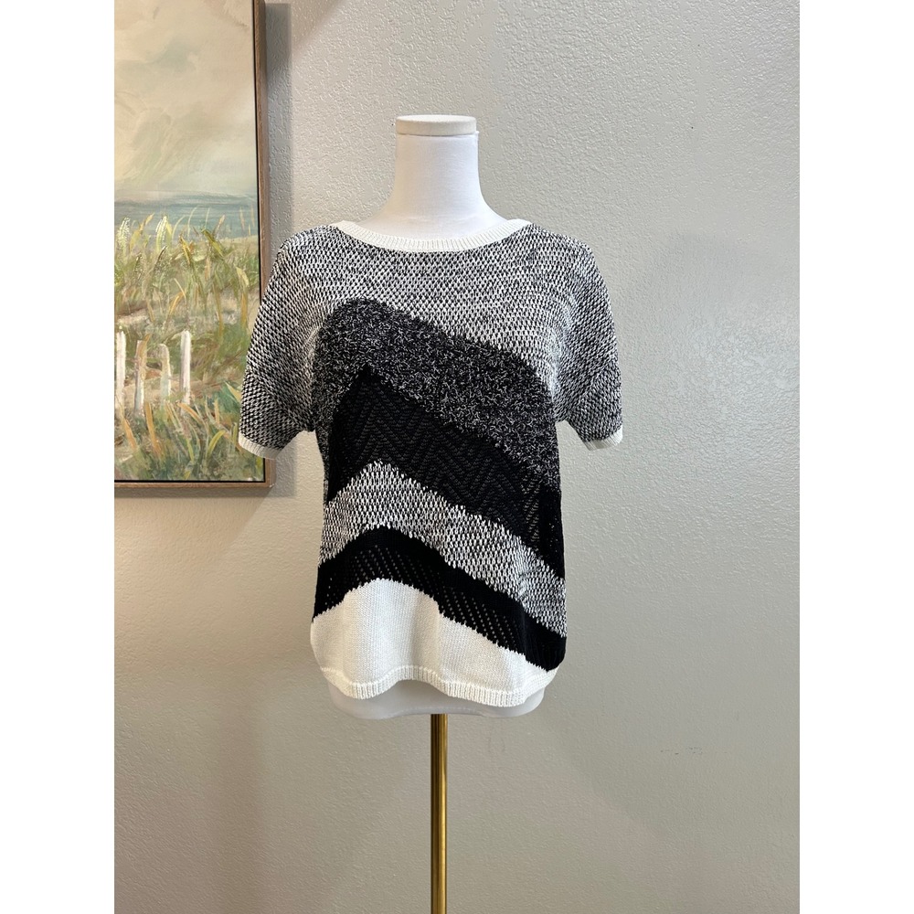 Leo & Sage Black White Mixed Knit Chevron Short Sleeve Top Small